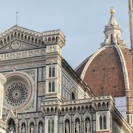 A Due Passi Da Piazza Signoria فلورنس